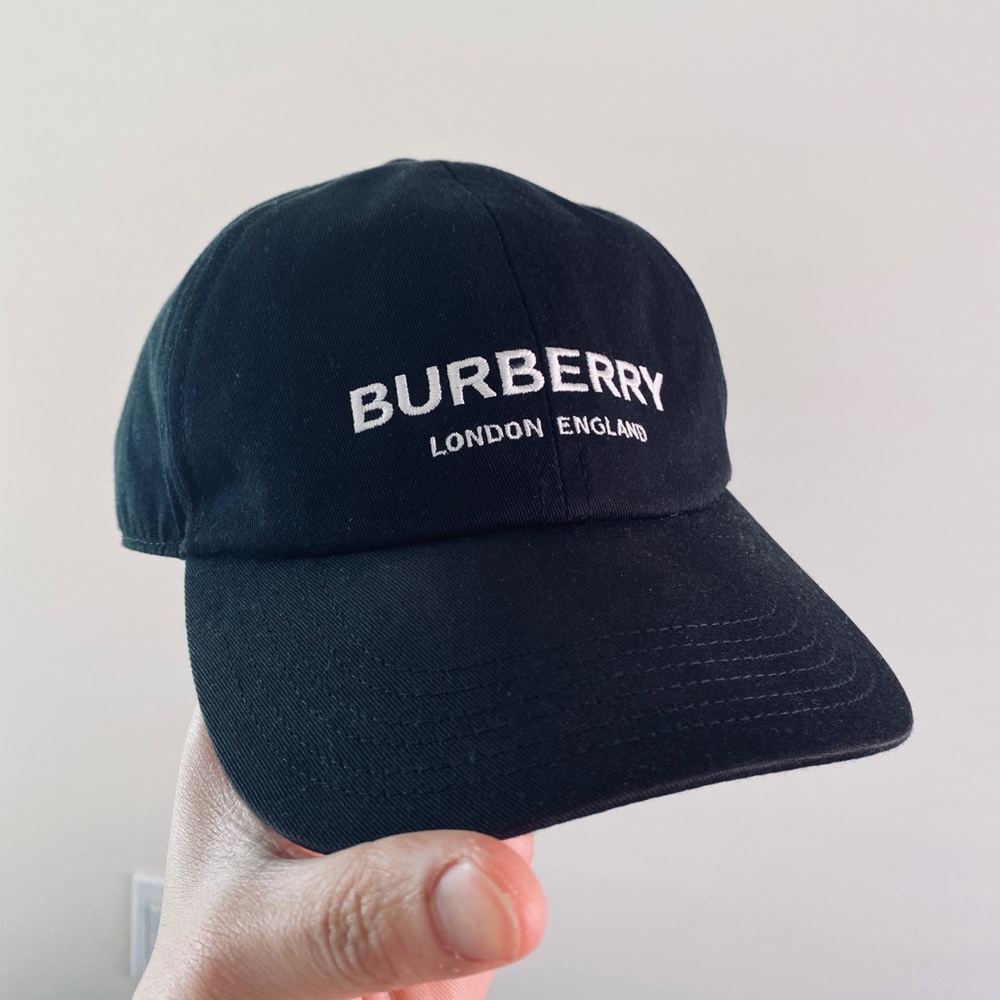 Burberry Snapback Baseball Hat